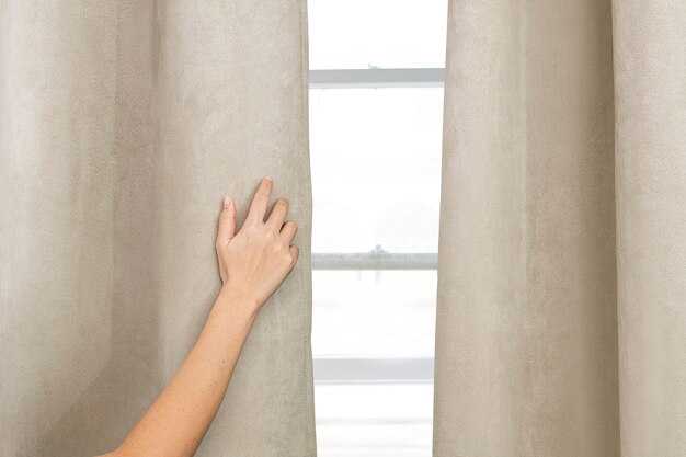 Советы по подготовке окна к клеению