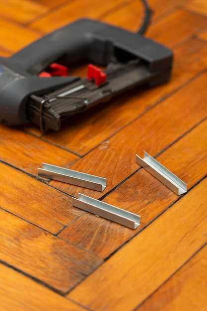 Электрические инструменты для резки плинтуса