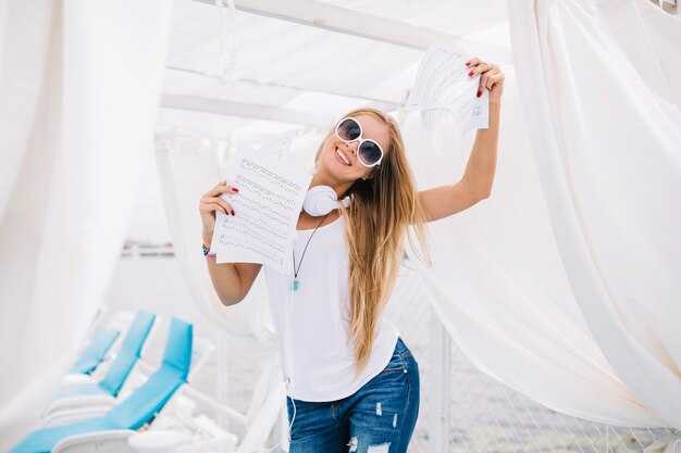 Этапы установки потолочной сушилки